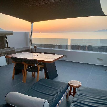 Incognito Beach Villa Santorini Kamári Zewnętrze zdjęcie