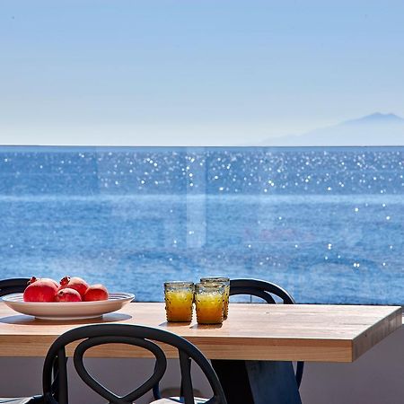 Incognito Beach Villa Santorini Kamári Zewnętrze zdjęcie